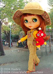 blythe with hat
