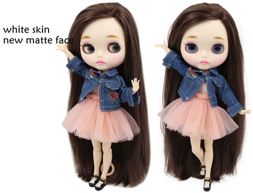 Beryl – Premium Custom Neo Blythe Doll med brunt hår, vit hud och matt pouty ansikte 1