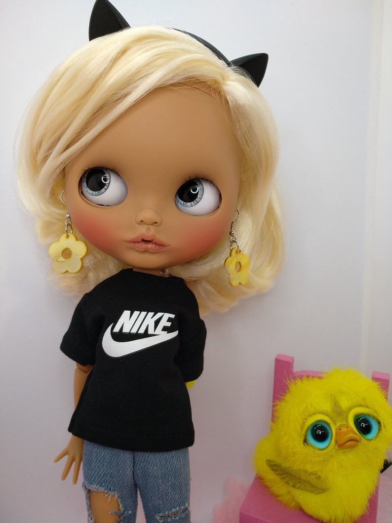 Sandy - Custom Blythe Doll One-Of-A-Kind OOAK Sold-out Custom Blythes