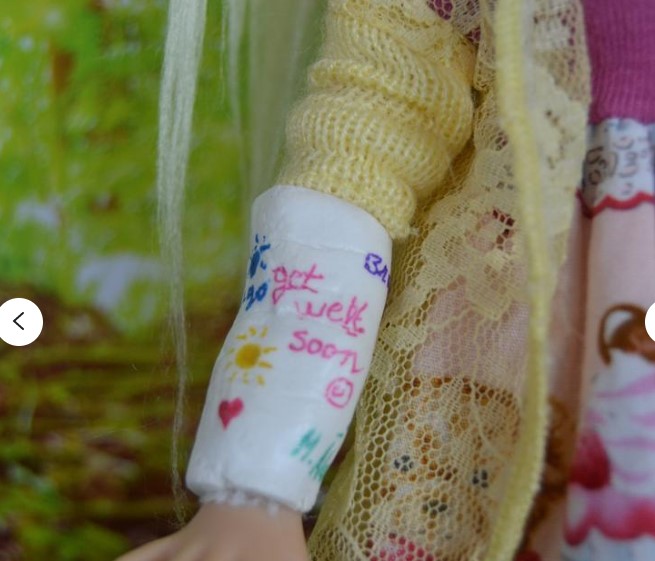 Virginia – Custom Blythe Doll One-Of-A-Kind OOAK Custom OOAK Blythe Doll Virginia - Custom Blythe Doll One-Of-A-Kind OOAK Custom Blythe Doll (OOAK)