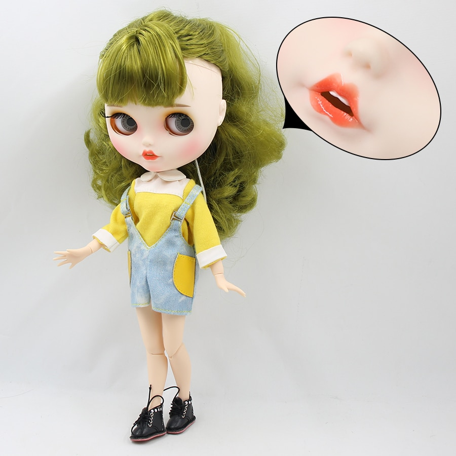 Madison – Premium Custom Blythe Doll with Smiley Face Green Hair Custom Blythe Doll Matte Face Custom Blythe Doll White Skin Custom Blythe Doll