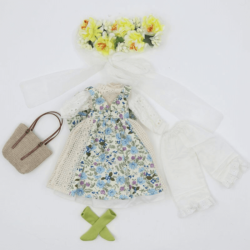 Rita – Premium Custom Neo Blythe Doll with Green Hair, White Skin & Matte Cute Face Cute face Green hair Matte face White skin