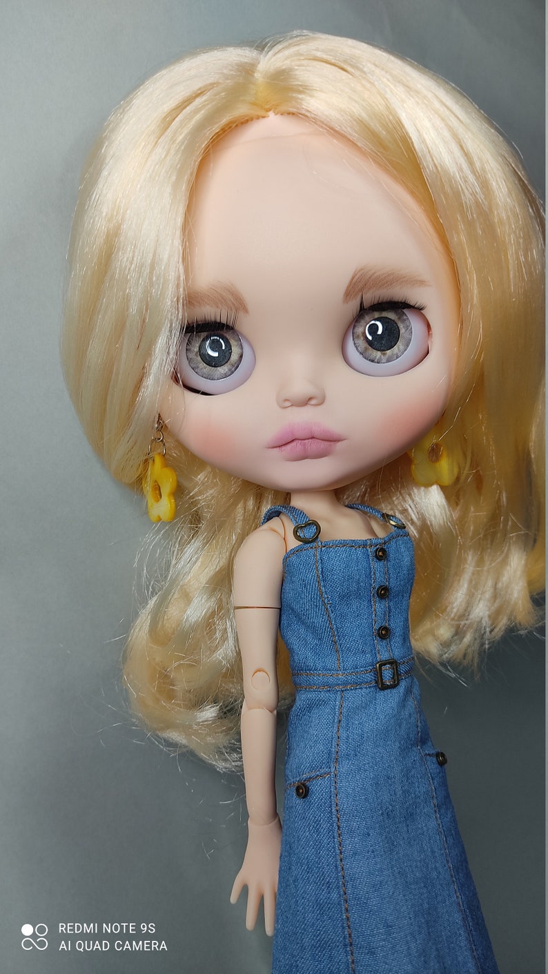Doris – Custom Blythe Doll One-Of-A-Kind OOAK Custom OOAK Blythe Doll