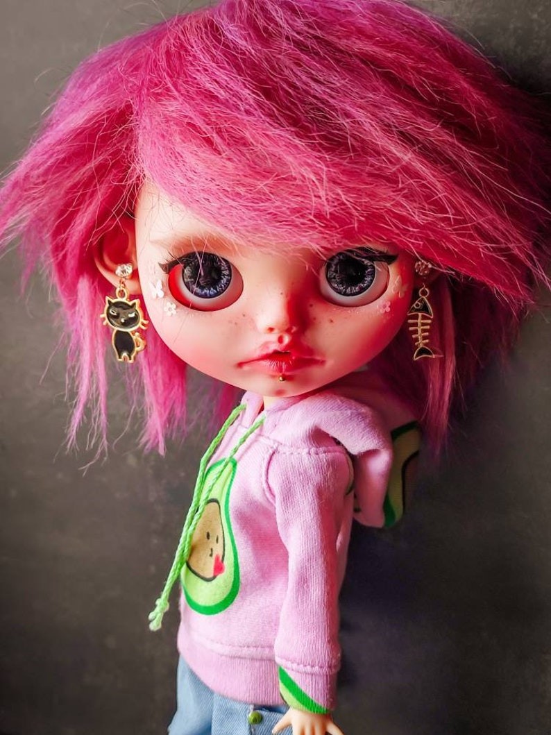Anastasia – Custom Blythe Doll One-Of-A-Kind OOAK Custom OOAK Blythe Doll