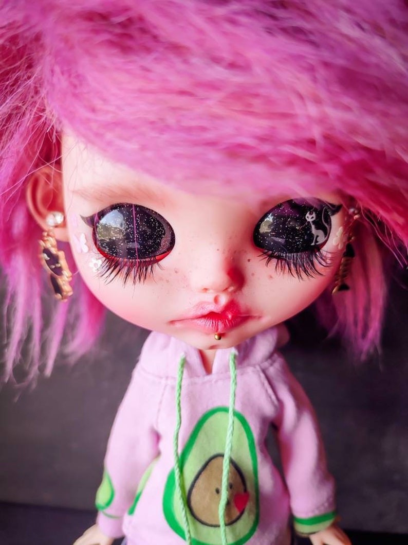 Anastasia – Custom Blythe Doll One-Of-A-Kind OOAK Custom OOAK Blythe Doll