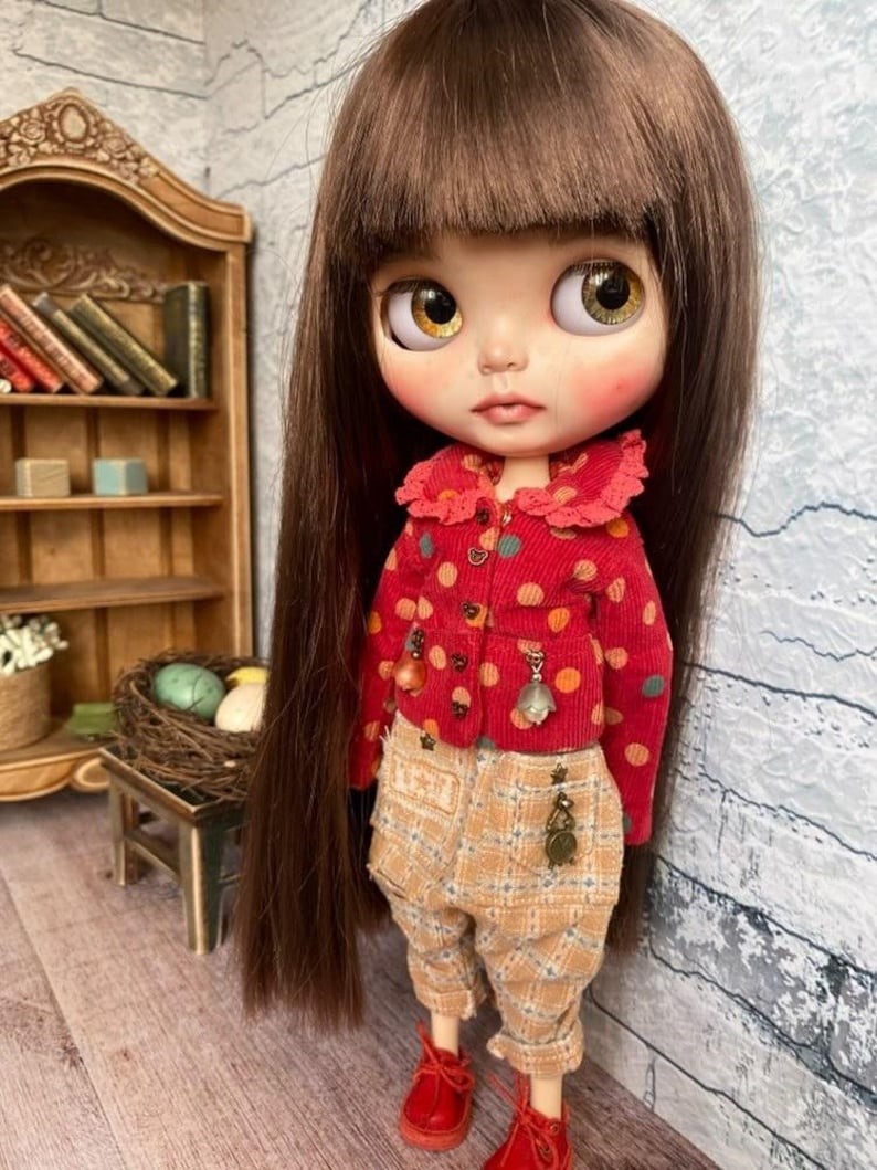 Ashley – Custom Blythe Doll One-Of-A-Kind OOAK Custom OOAK Blythe Doll
