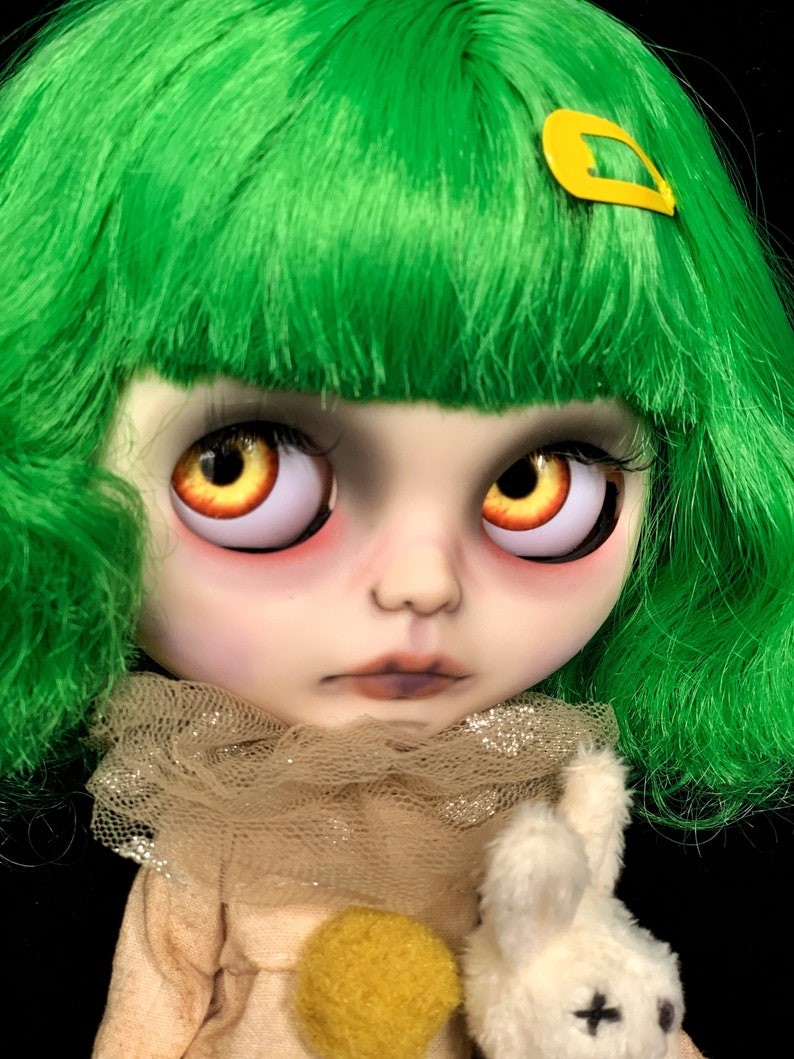 Avery – Custom Blythe Doll One-Of-A-Kind OOAK Custom OOAK Blythe Doll