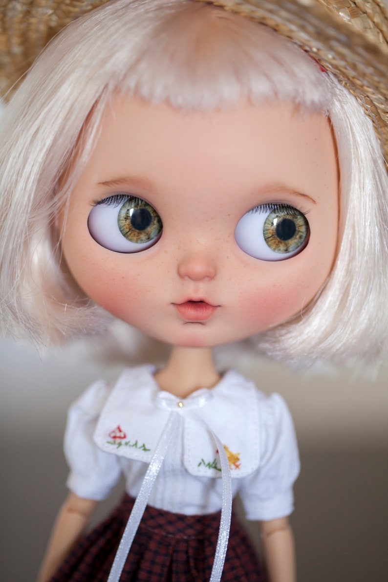 Blanche – Custom Blythe Doll One-Of-A-Kind OOAK Custom OOAK Blythe Doll