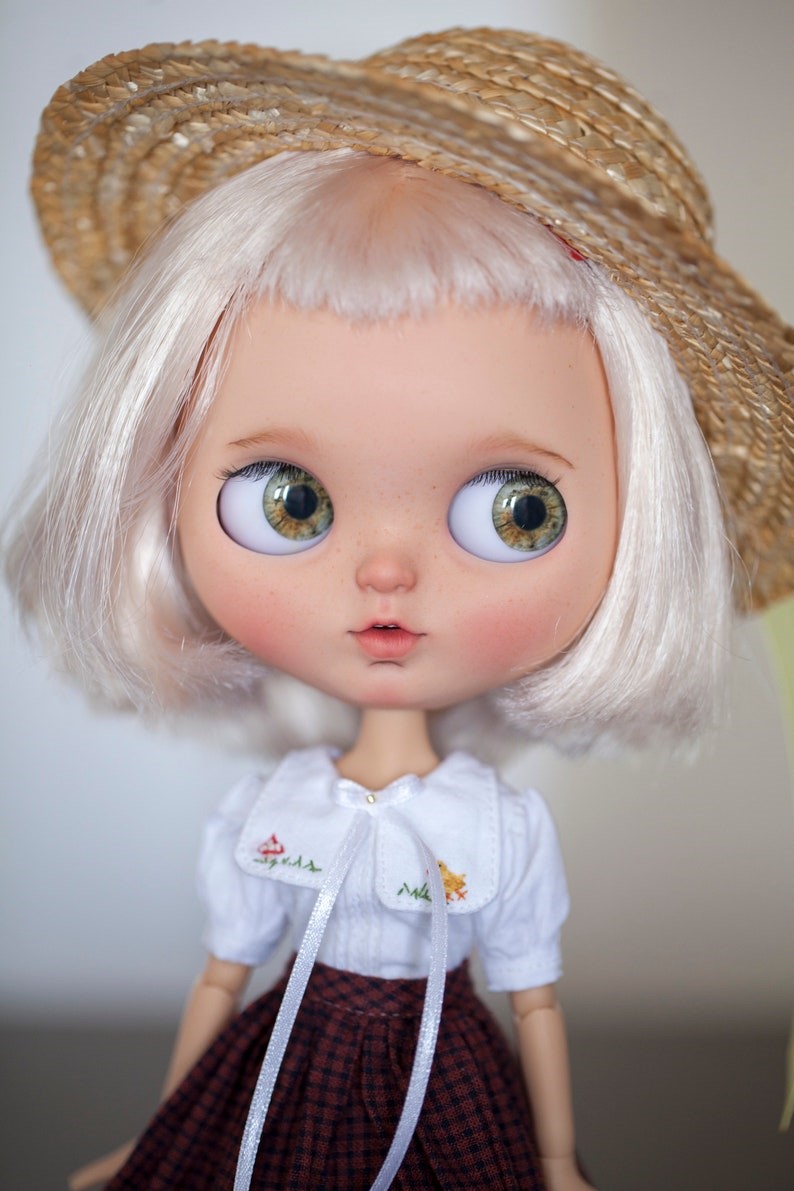 Blanche – Custom Blythe Doll One-Of-A-Kind OOAK Custom OOAK Blythe Doll