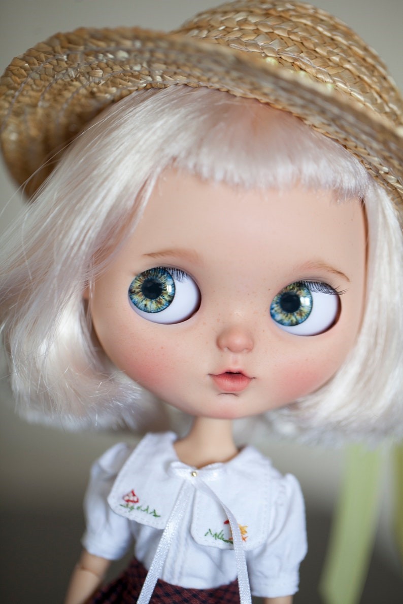 Blanche – Custom Blythe Doll One-Of-A-Kind OOAK Custom OOAK Blythe Doll