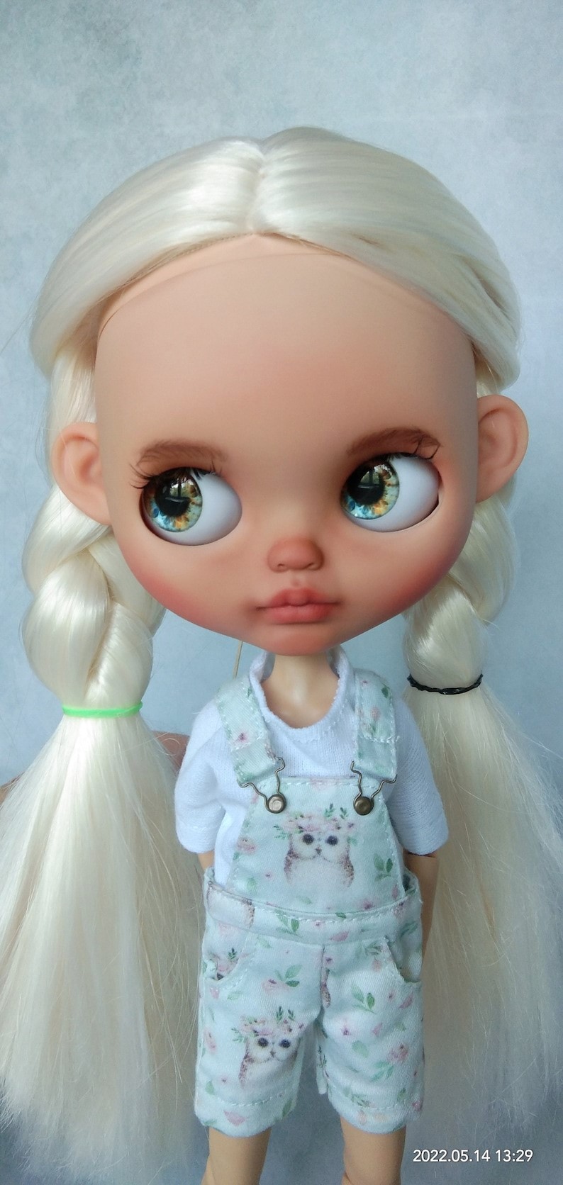 Elizabeth – Custom Blythe Doll One-Of-A-Kind OOAK 
