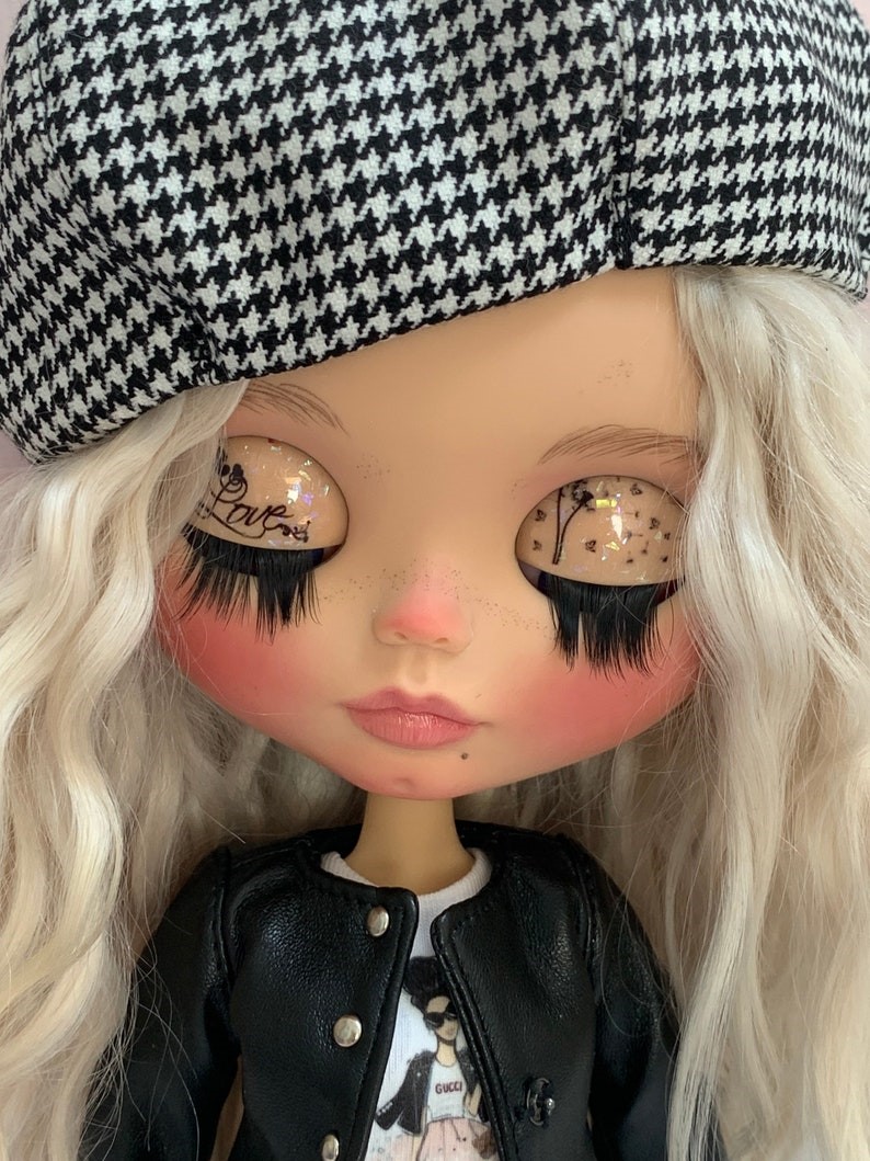 Everly – Custom Blythe Doll One-Of-A-Kind OOAK Custom OOAK Blythe Doll