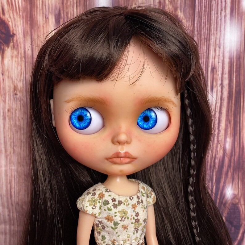 Gianna – Custom Blythe Doll One-Of-A-Kind OOAK Custom OOAK Blythe Doll