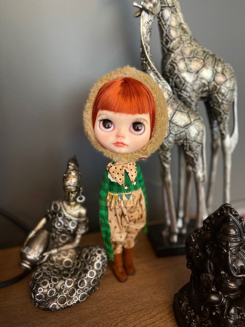 Hannah – Custom Blythe Doll One-Of-A-Kind OOAK Custom OOAK Blythe Doll