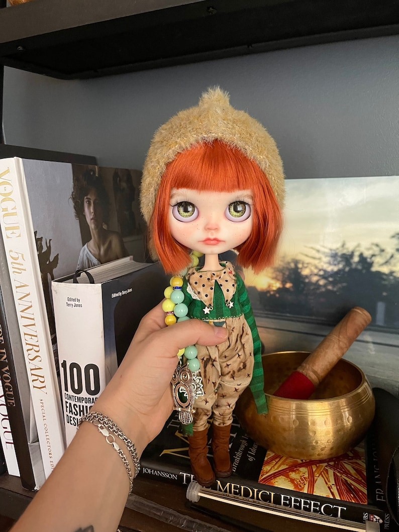 Hannah – Custom Blythe Doll One-Of-A-Kind OOAK Custom OOAK Blythe Doll