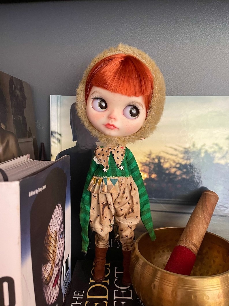 Hannah – Custom Blythe Doll One-Of-A-Kind OOAK Custom OOAK Blythe Doll