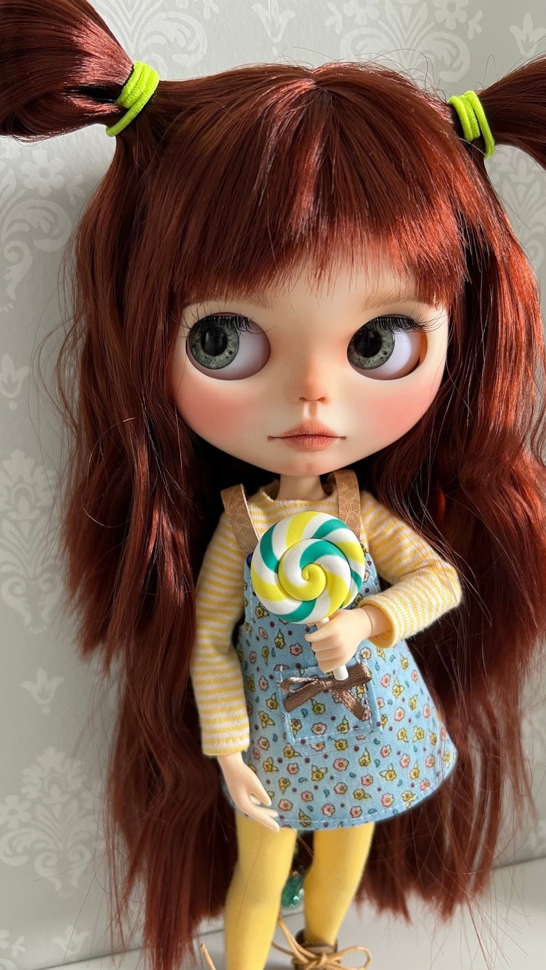 Isabella – Custom Blythe Doll One-Of-A-Kind OOAK 