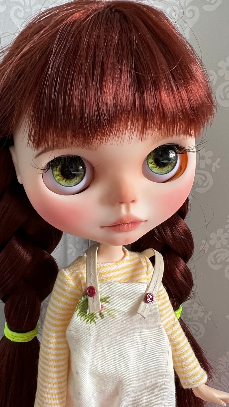 Isabella – Custom Blythe Doll One-Of-A-Kind OOAK 