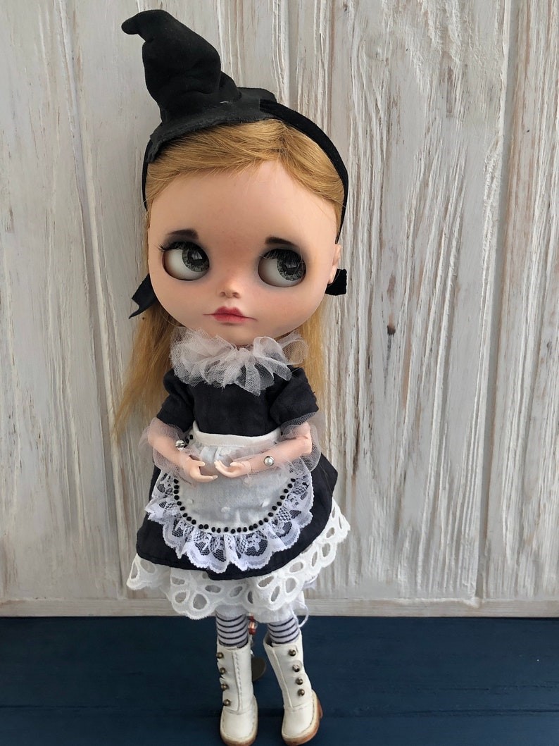Ivy – Custom Blythe Doll One-Of-A-Kind OOAK Custom OOAK Blythe Doll
