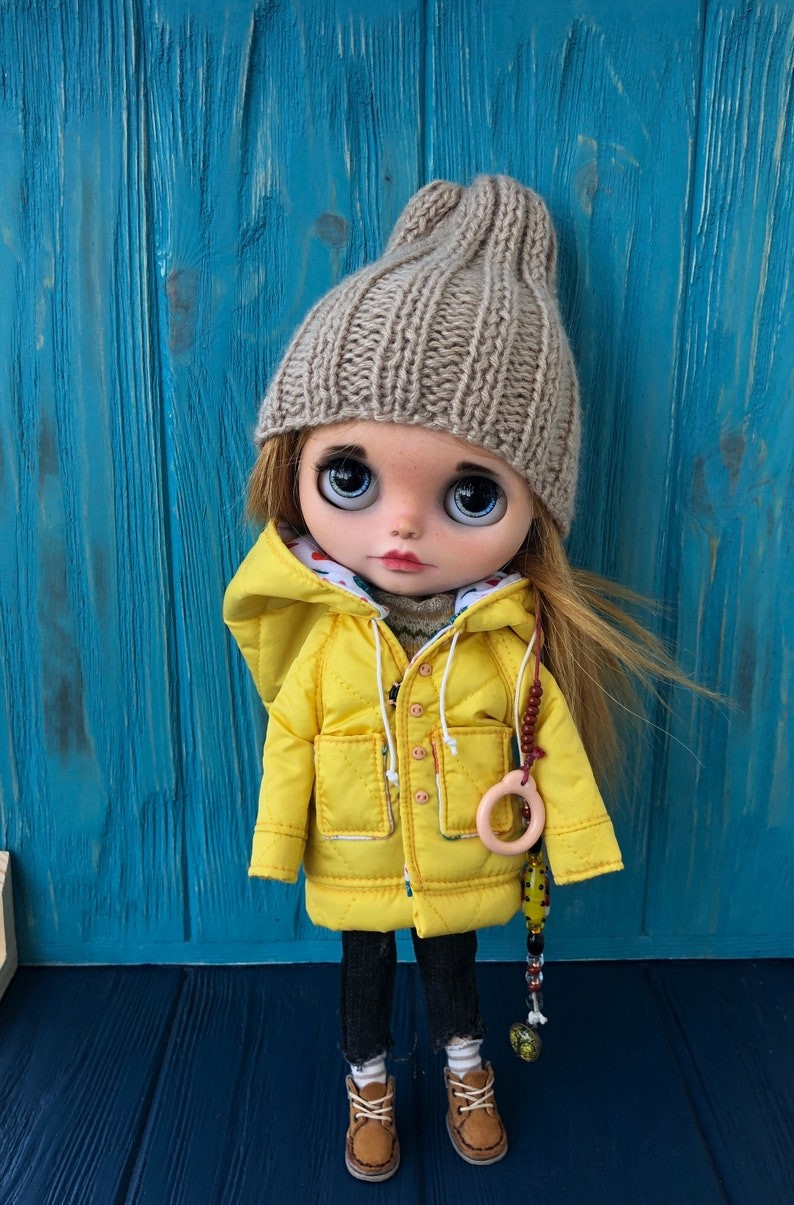 Ivy – Custom Blythe Doll One-Of-A-Kind OOAK Custom OOAK Blythe Doll