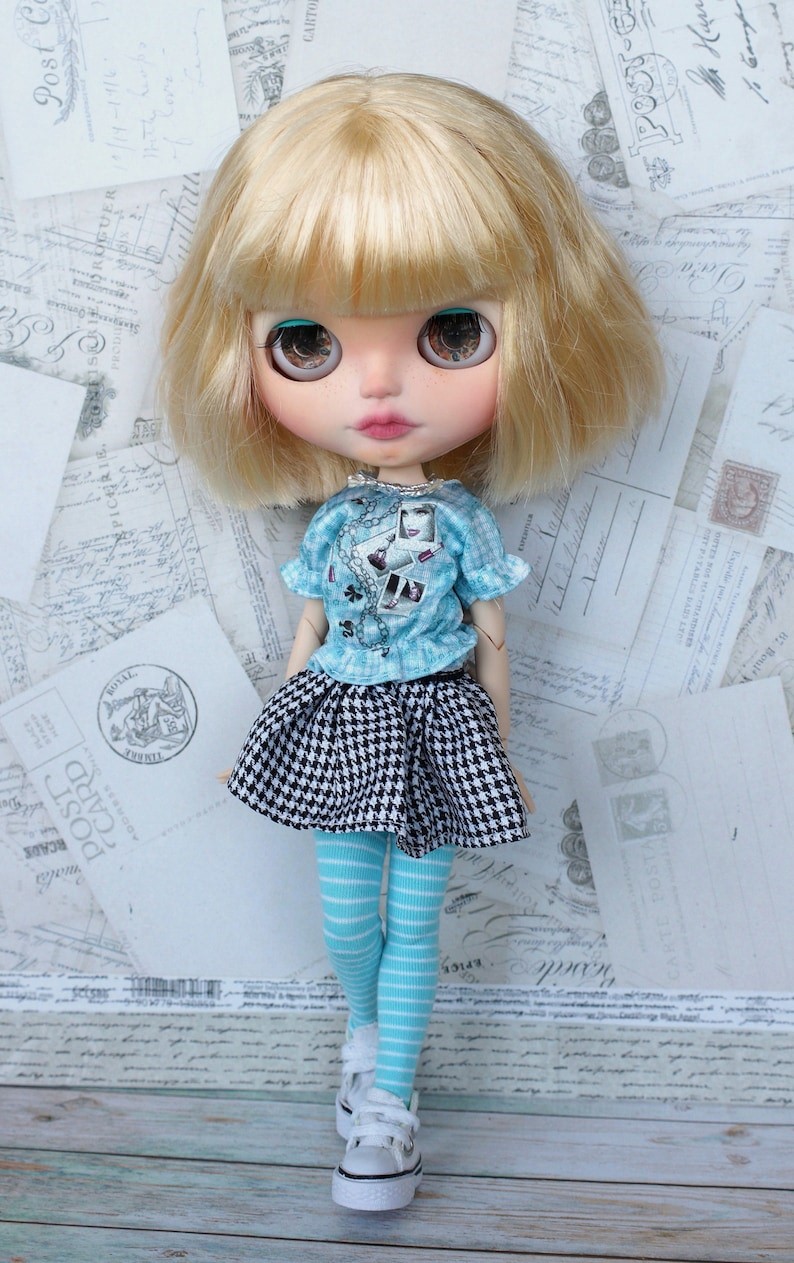 Layla – Custom Blythe Doll One-Of-A-Kind OOAK Custom OOAK Blythe Doll