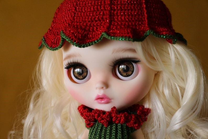 Lillian – Custom Blythe Doll One-Of-A-Kind OOAK Custom OOAK Blythe Doll