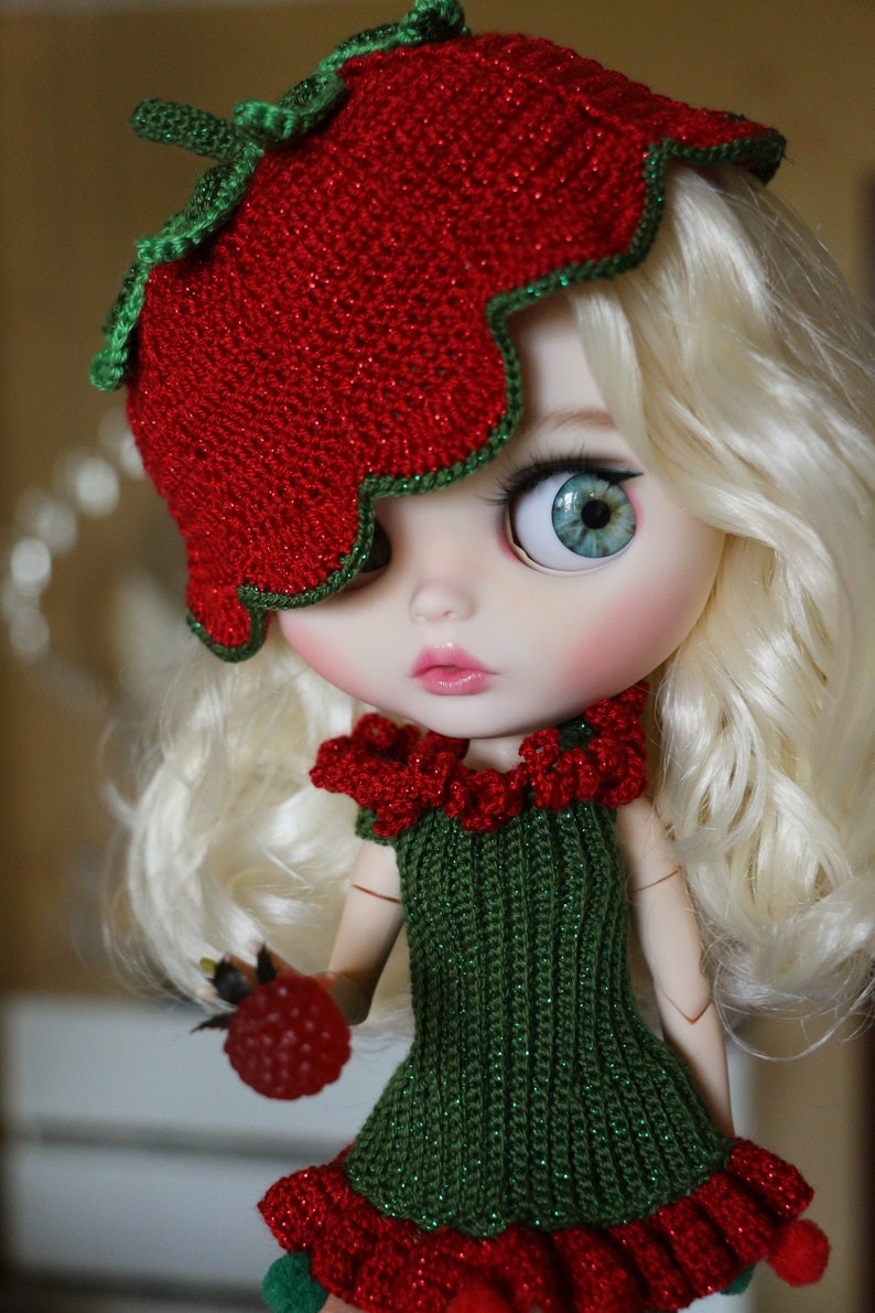 Lillian – Custom Blythe Doll One-Of-A-Kind OOAK Custom OOAK Blythe Doll