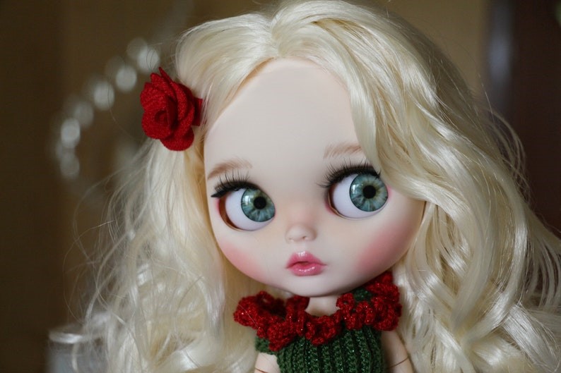 Lillian – Custom Blythe Doll One-Of-A-Kind OOAK Custom OOAK Blythe Doll