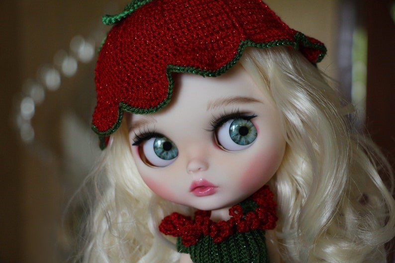 Lillian – Custom Blythe Doll One-Of-A-Kind OOAK Custom OOAK Blythe Doll