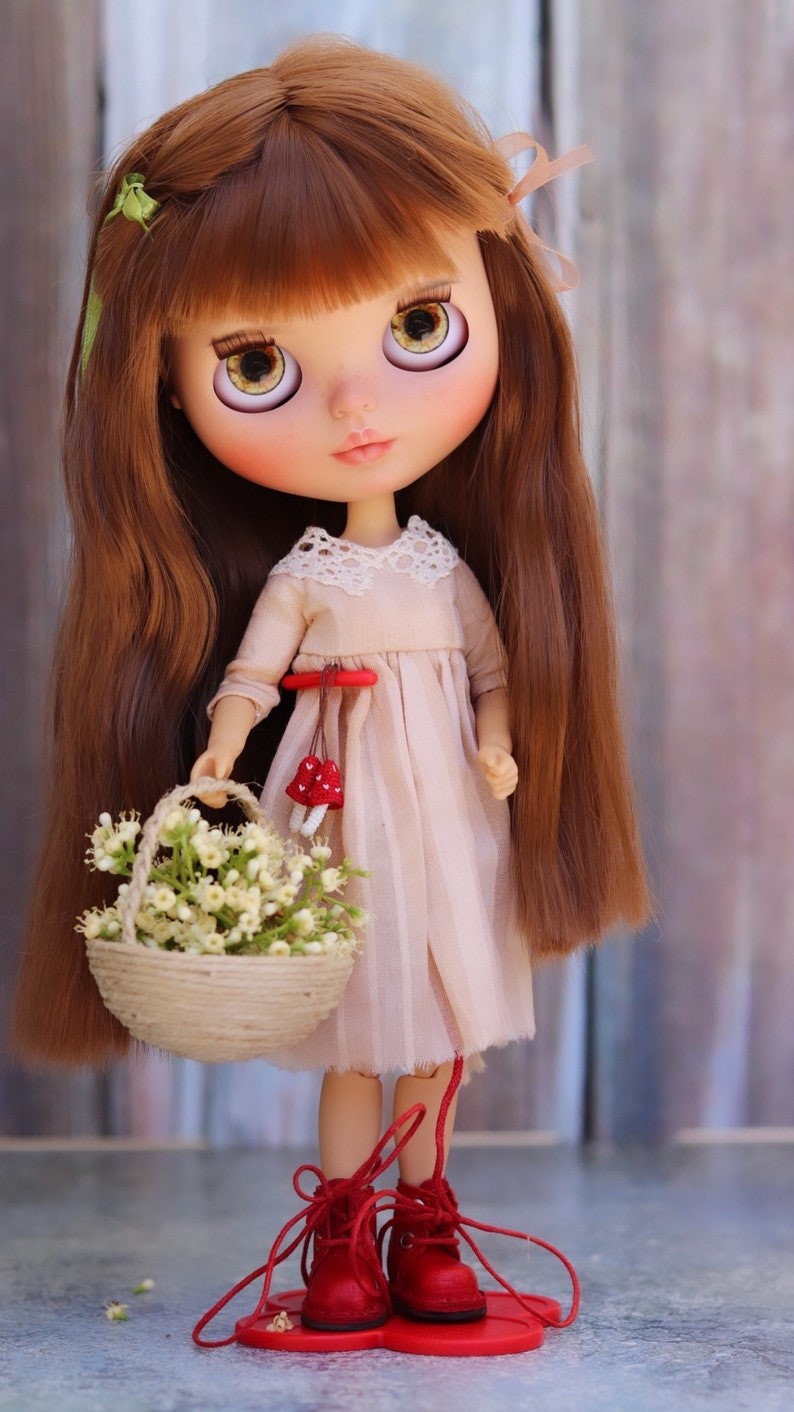 Madison – Custom Blythe Doll One-Of-A-Kind OOAK Custom OOAK Blythe Doll