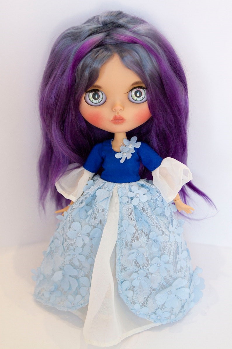 Mia – Custom Blythe Doll One-Of-A-Kind OOAK Custom OOAK Blythe Doll