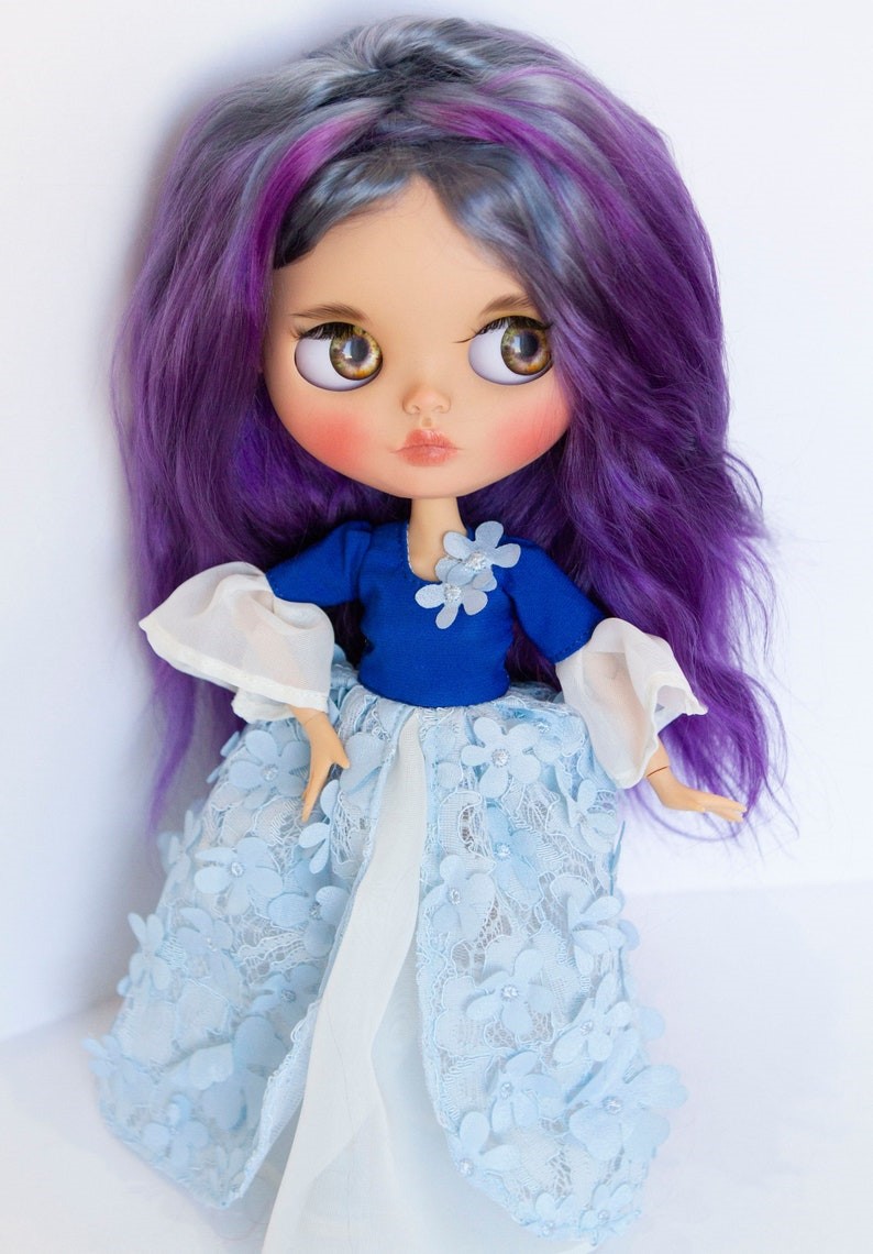 Mia – Custom Blythe Doll One-Of-A-Kind OOAK Custom OOAK Blythe Doll