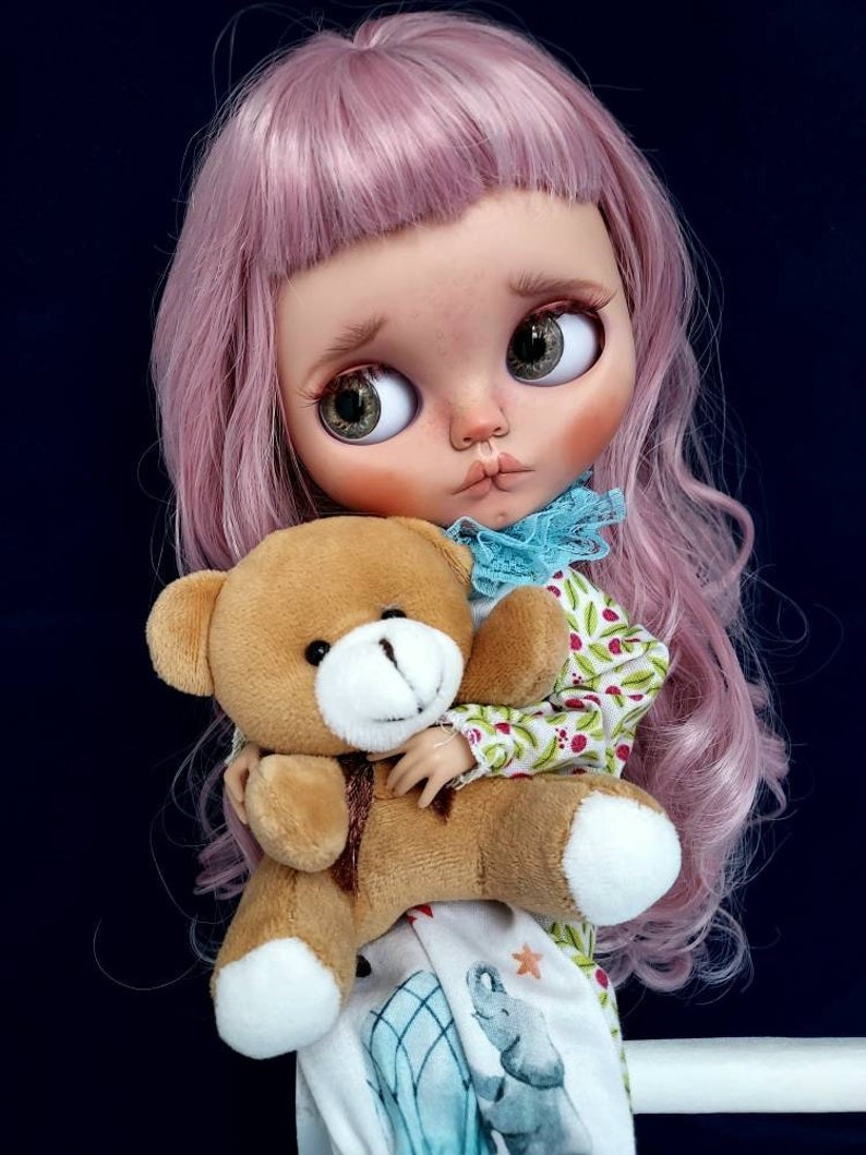 Paisley – Custom Blythe Doll One-Of-A-Kind OOAK Custom OOAK Blythe Doll