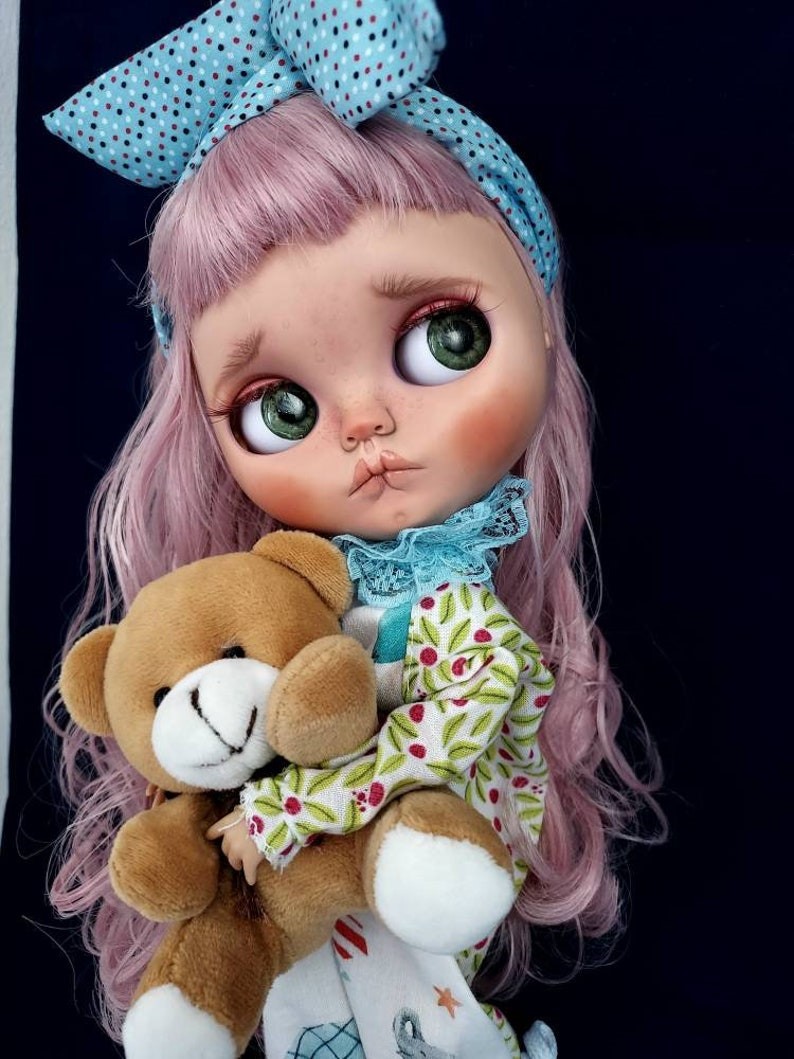 Paisley – Custom Blythe Doll One-Of-A-Kind OOAK Custom OOAK Blythe Doll
