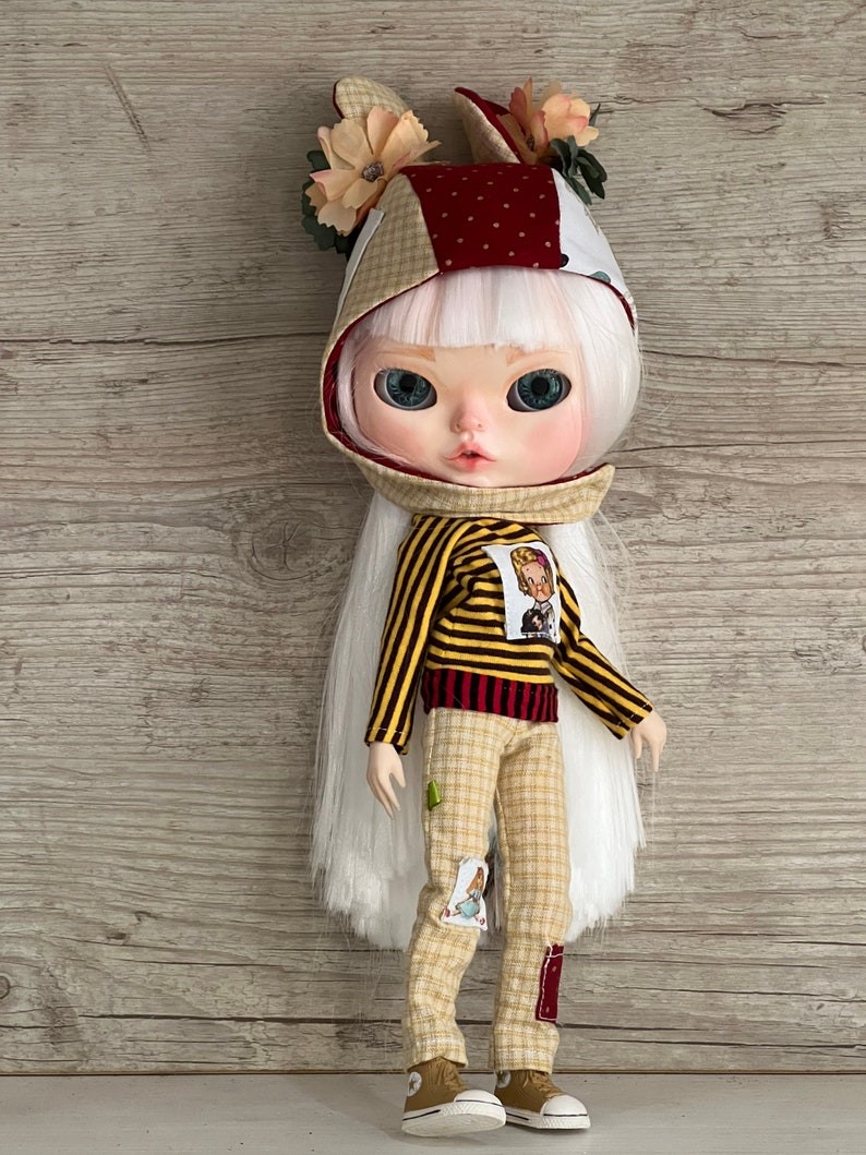 Rosalie – Custom Blythe Doll One-Of-A-Kind OOAK Custom OOAK Blythe Doll