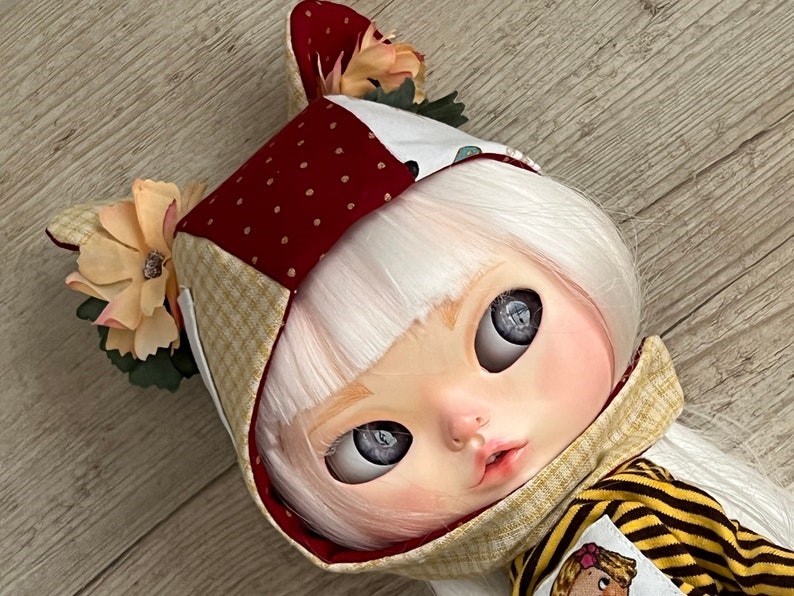 Rosalie – Custom Blythe Doll One-Of-A-Kind OOAK Custom OOAK Blythe Doll