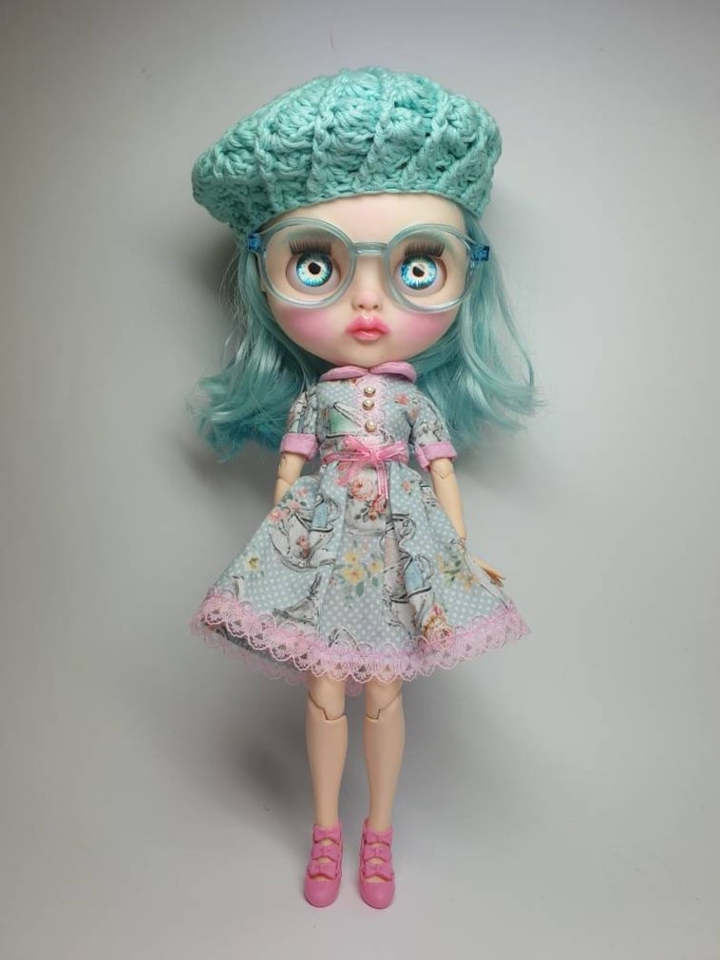 Zoey – Custom Blythe Doll One-Of-A-Kind OOAK Custom OOAK Blythe Doll