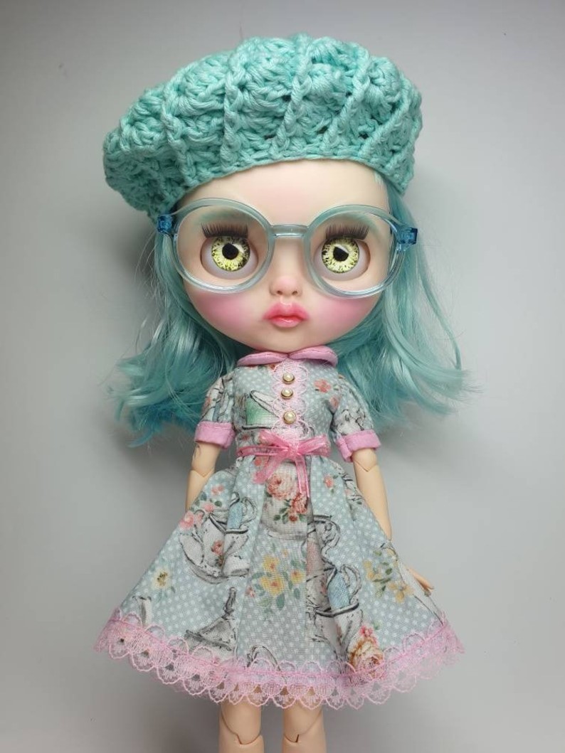 Zoey – Custom Blythe Doll One-Of-A-Kind OOAK Custom OOAK Blythe Doll