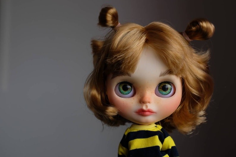 Alice – Custom Blythe Doll One-Of-A-Kind OOAK Custom OOAK Blythe Doll