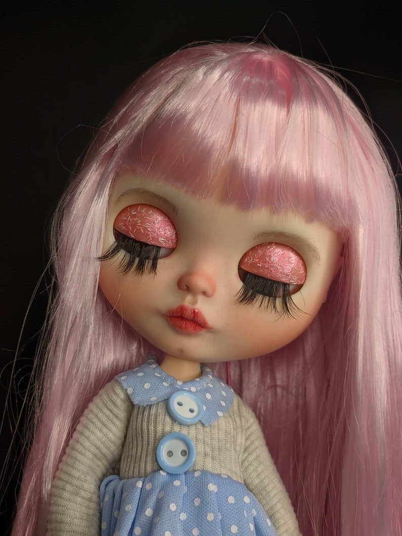 Alicia – Custom Blythe Doll One-Of-A-Kind OOAK Custom OOAK Blythe Doll