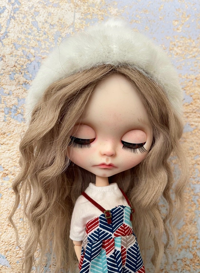 Allie – Custom Blythe Doll One-Of-A-Kind OOAK Custom OOAK Blythe Doll