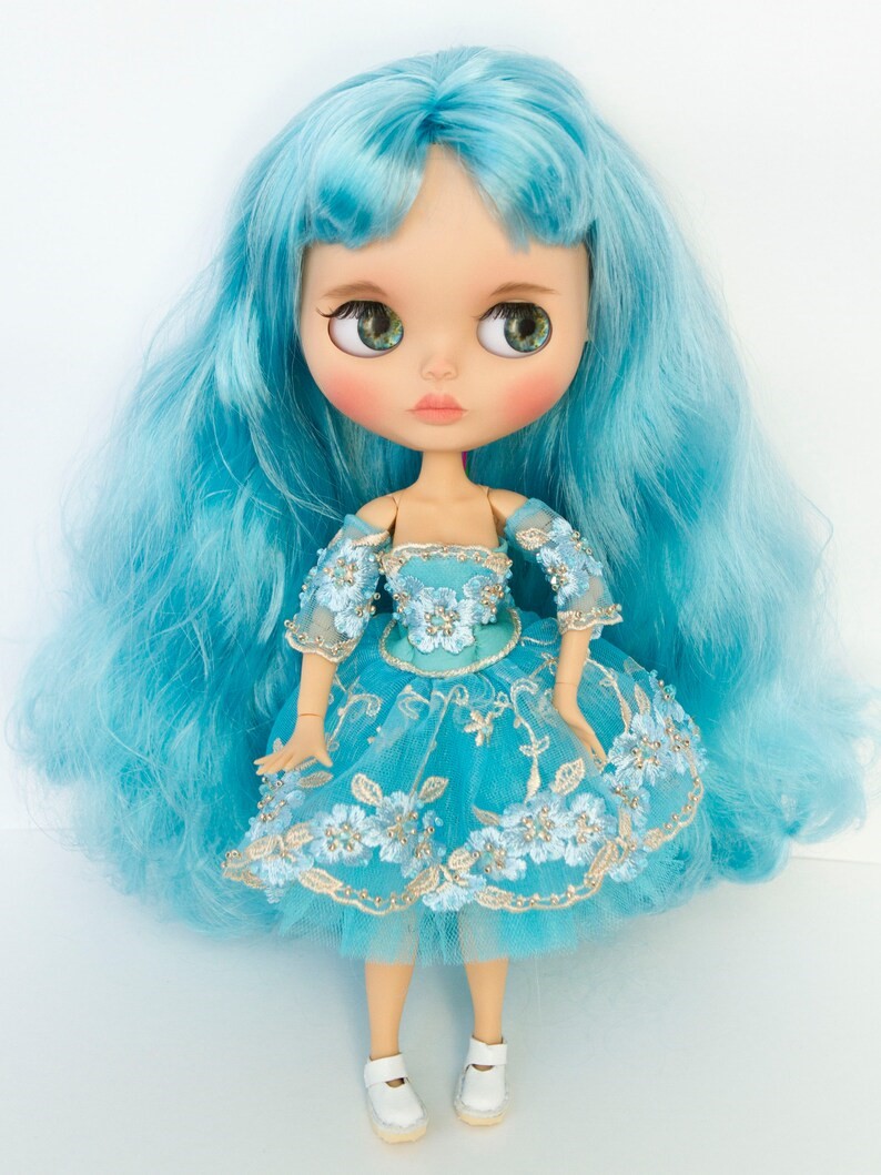 Anaya – Custom Blythe Doll One-Of-A-Kind OOAK Custom OOAK Blythe Doll