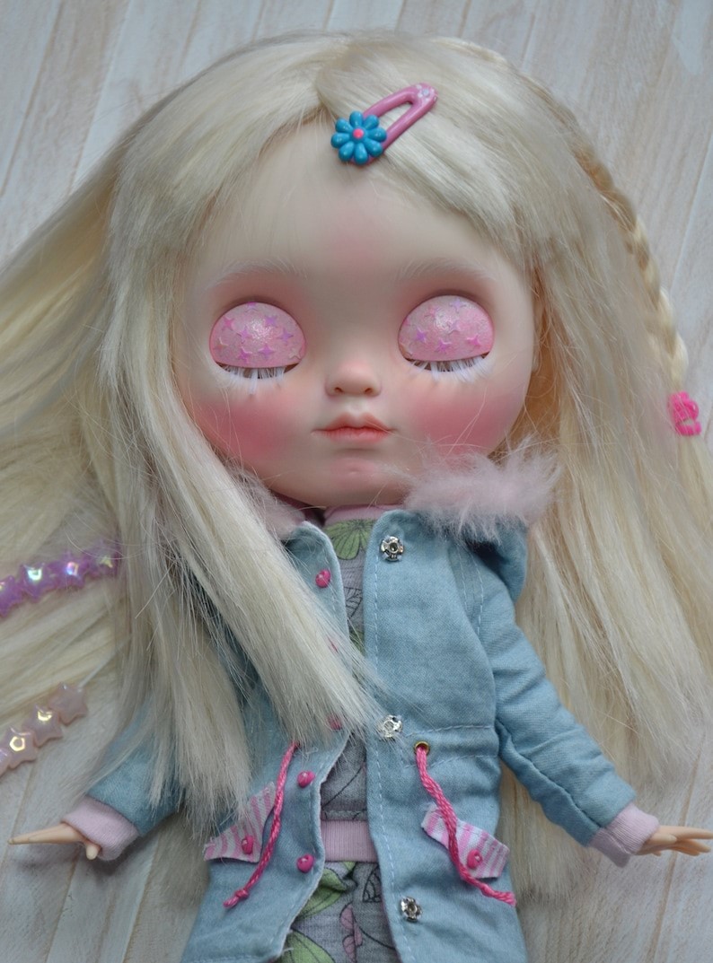 Audrey – Custom Blythe Doll One-Of-A-Kind OOAK Custom OOAK Blythe Doll