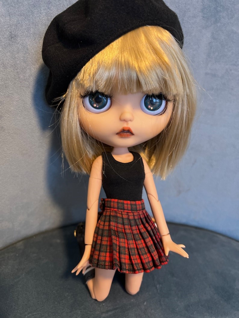 Averie – Custom Blythe Doll One-Of-A-Kind OOAK Custom OOAK Blythe Doll