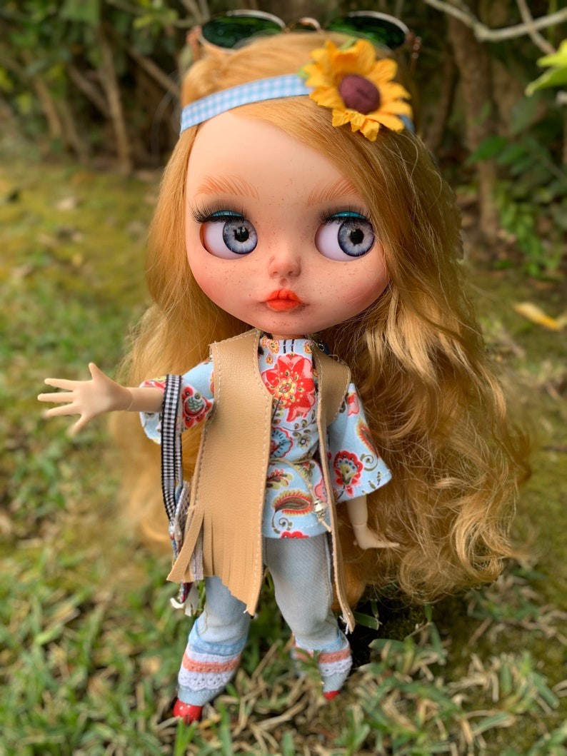 Bella - Custom Blythe Poupée Unique OOAK Custom OOAK Blythe Doll