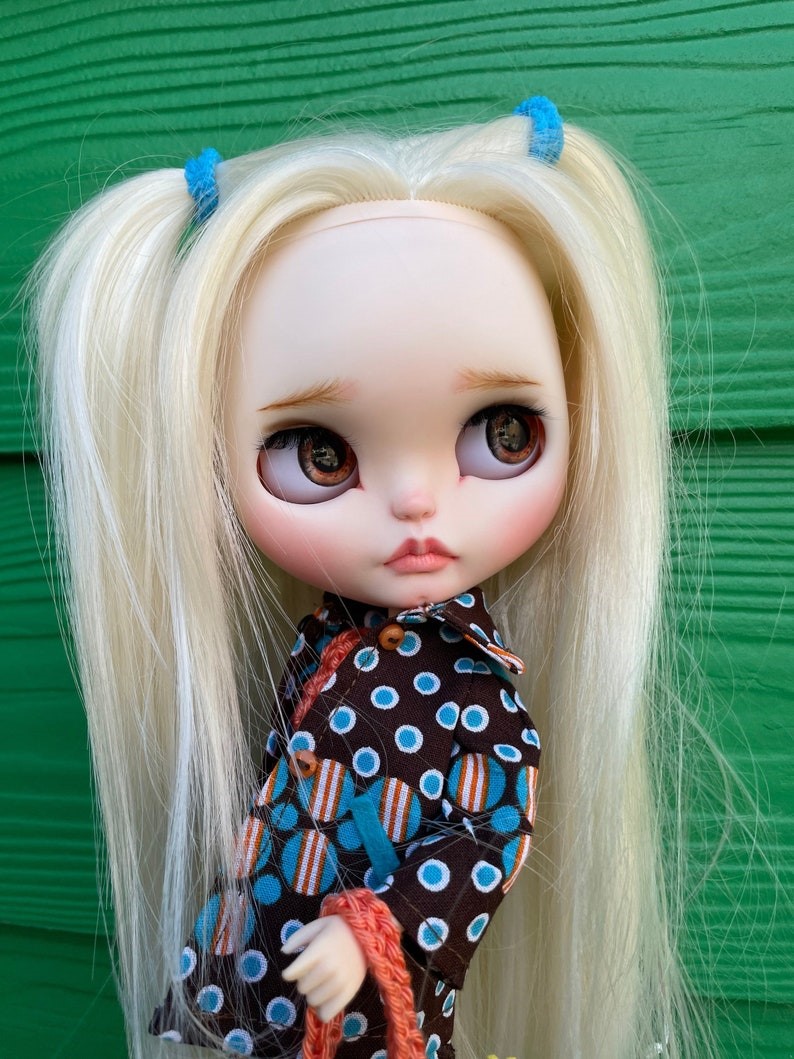 Daleyza – Custom Blythe Doll One-Of-A-Kind OOAK Custom OOAK Blythe Doll