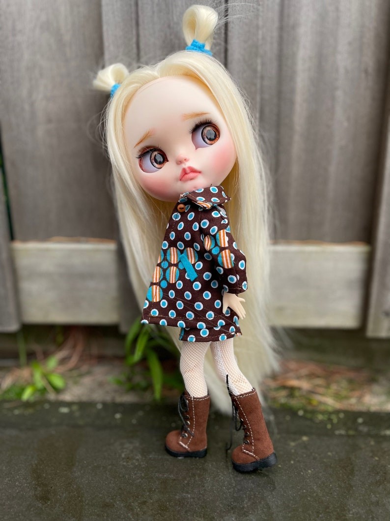 Daleyza – Custom Blythe Doll One-Of-A-Kind OOAK Custom OOAK Blythe Doll