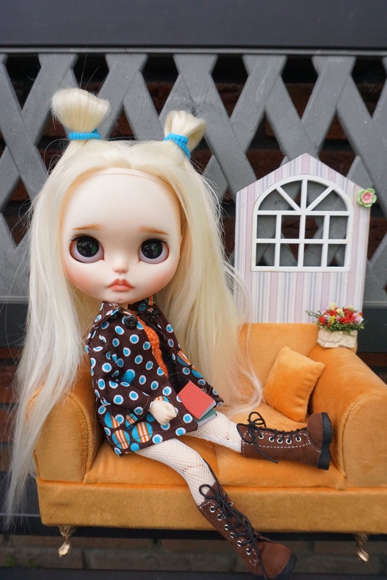 Daleyza – Custom Blythe Doll One-Of-A-Kind OOAK Custom OOAK Blythe Doll