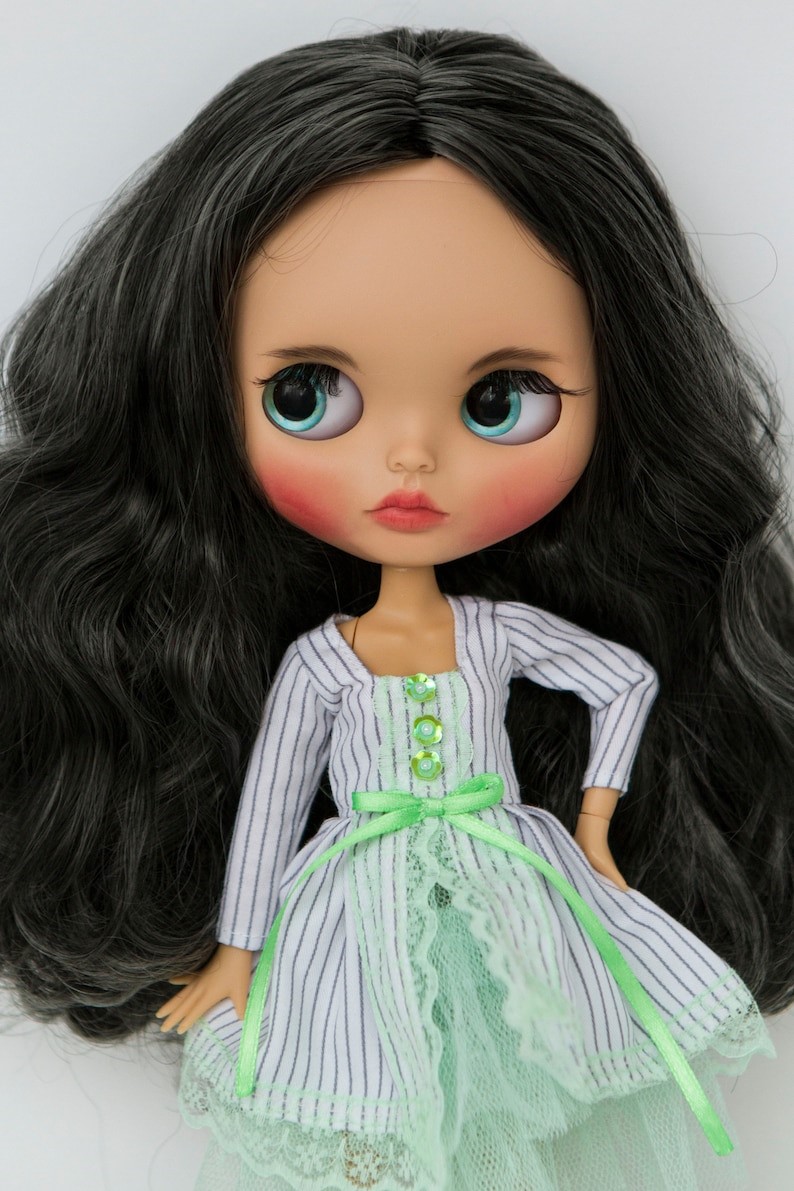 Gwendolyn – Custom Blythe Doll One-Of-A-Kind OOAK Custom OOAK Blythe Doll