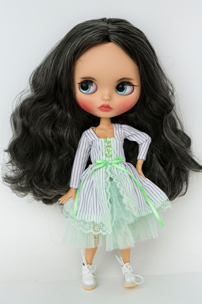 Gwendolyn – Custom Blythe Doll One-Of-A-Kind OOAK Custom OOAK Blythe Doll